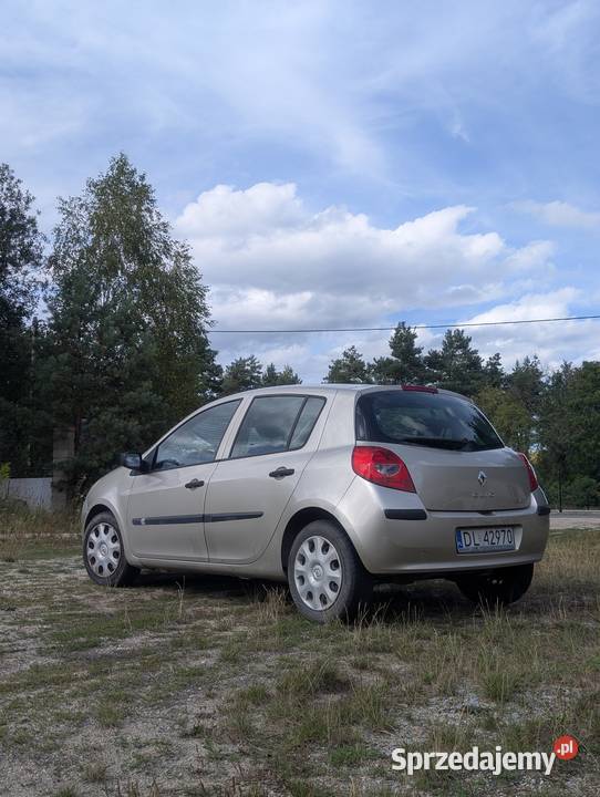 Renault Clio III 14 104 przebiegu Biskupin
