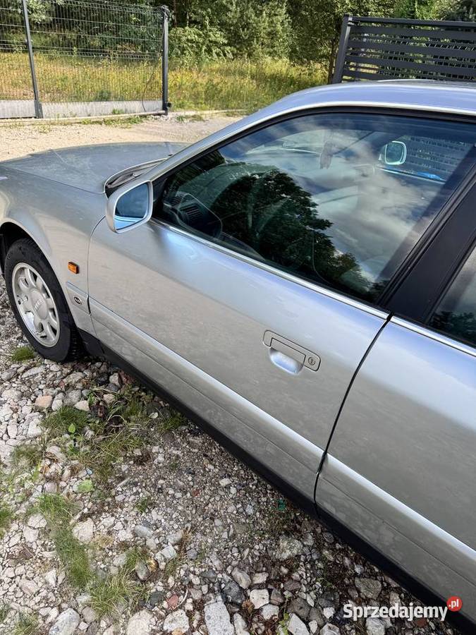 Audi a6c4 26 quattro automat 1996 2600cm3 Sucha