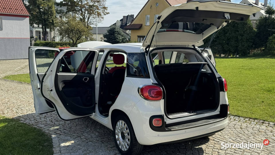 Fiat 500L 14 Benz 95 z Niemiec Tempomat Czujniki isofix Strzegom