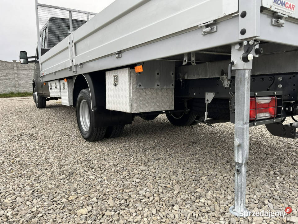 Iveco Daily 70C18 7osobowy DokaBrygadowy