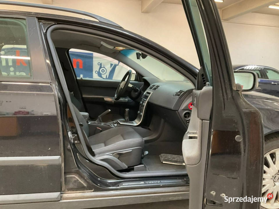 Volvo V50 Mocna benzyna opony wielosez V50 pomorskie