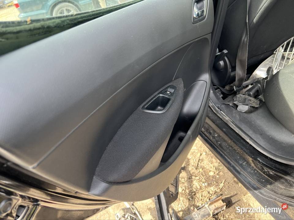 Peugeot 308 HB 2009 części 16hdi Wadowice sprzedam