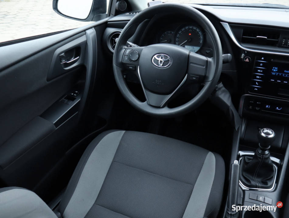 Toyota Auris 14 D4D elektryczne szyby Łódź sprzedam