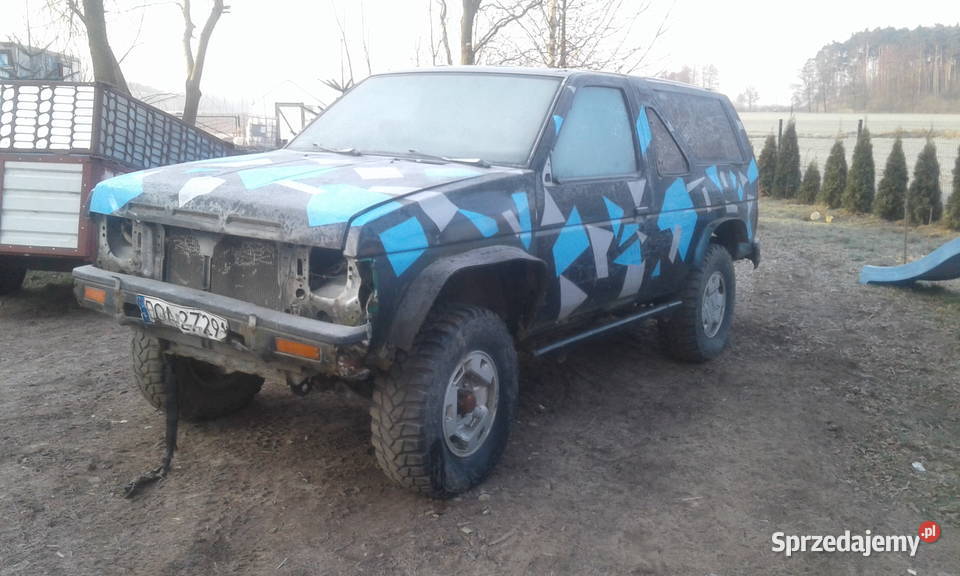 Boczek lewy prawy nissan terrano I 30 v6 wielkopolskie Czajków
