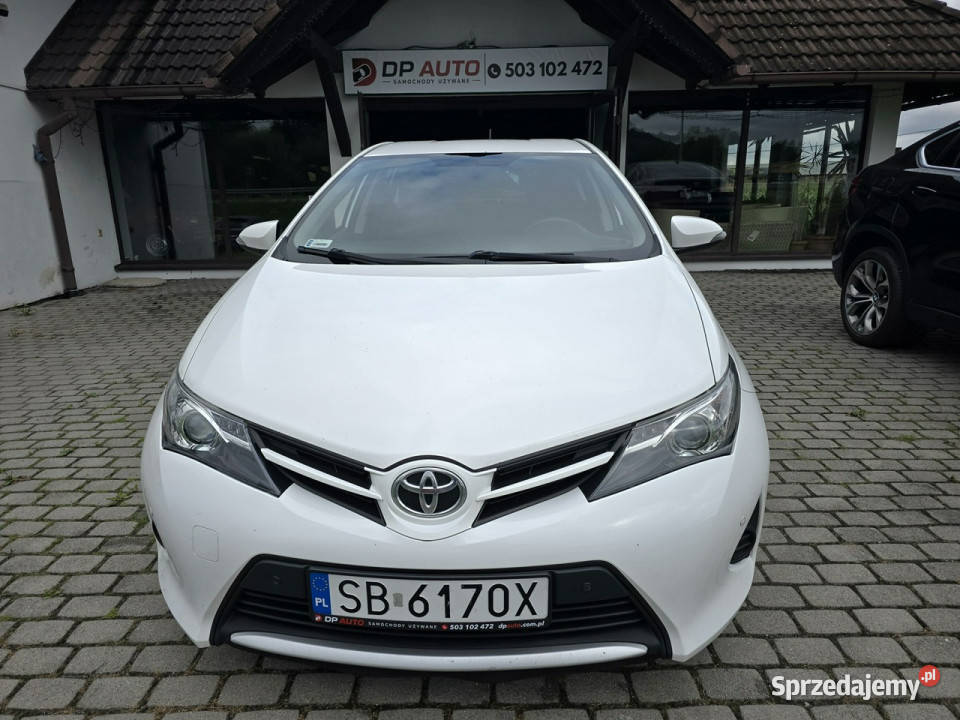 Toyota Auris Polski salon II 2012 sprzedam