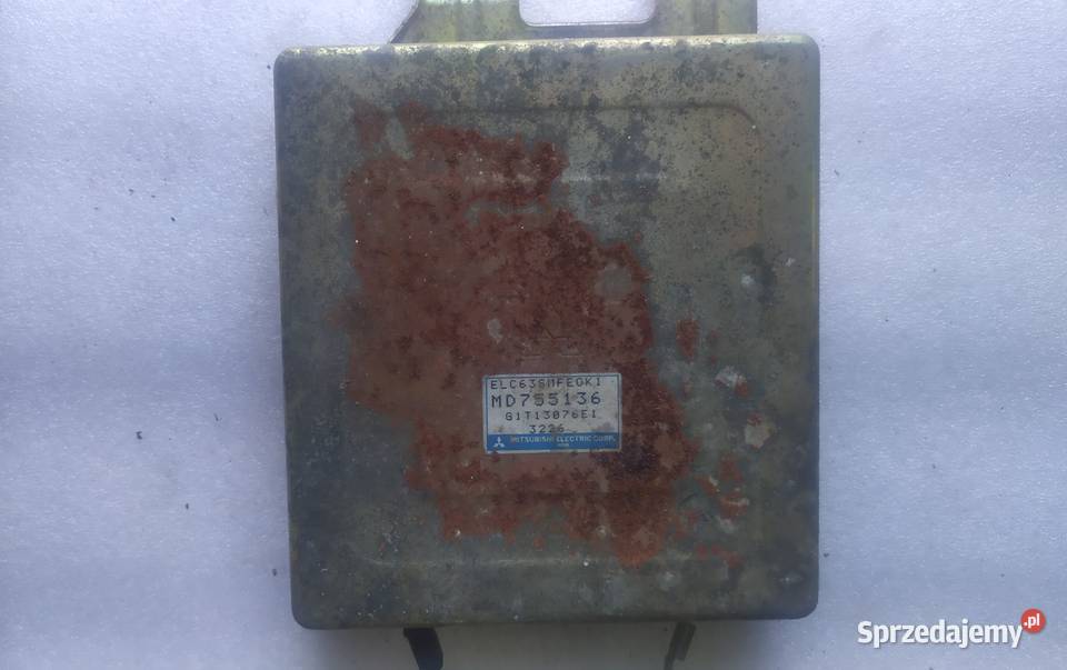 Mitsubishi Galant Sterownik Moduł ECU md755136 Byków