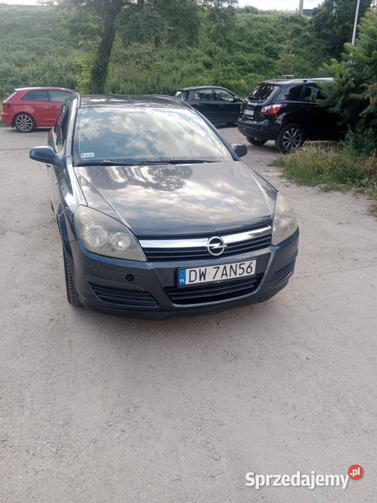 Opel Astra H 19cdtiWażne OC i przeglądstan Astra dolnośląskie Wrocław sprzedam