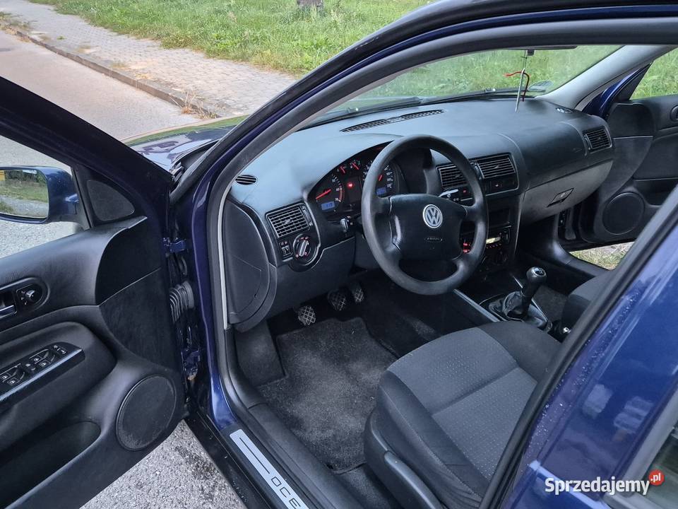 VW GOLF IV 14B ZAREJESTROWANY KLIMA ELEKTRYKA Końskie