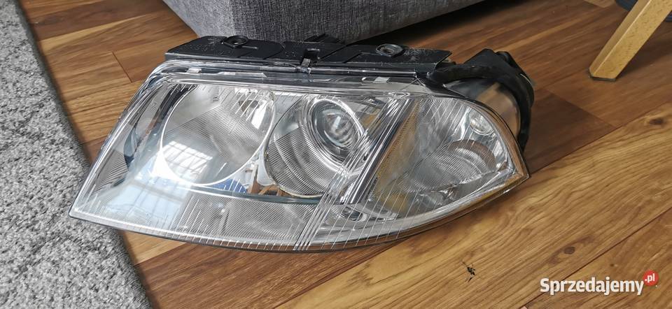 Passat B5FL Komplet reflektory lampy przód nowe Łódź