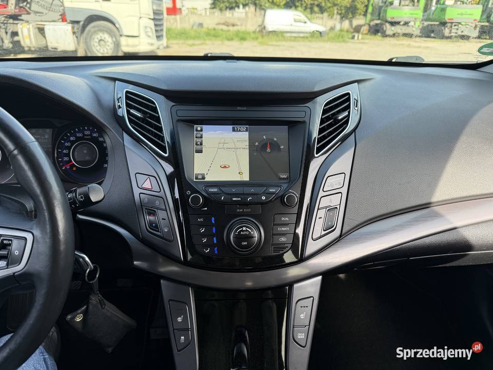 Hyundai i40 16 BENZYNA Klimatronik Nawigacja isofix Konin