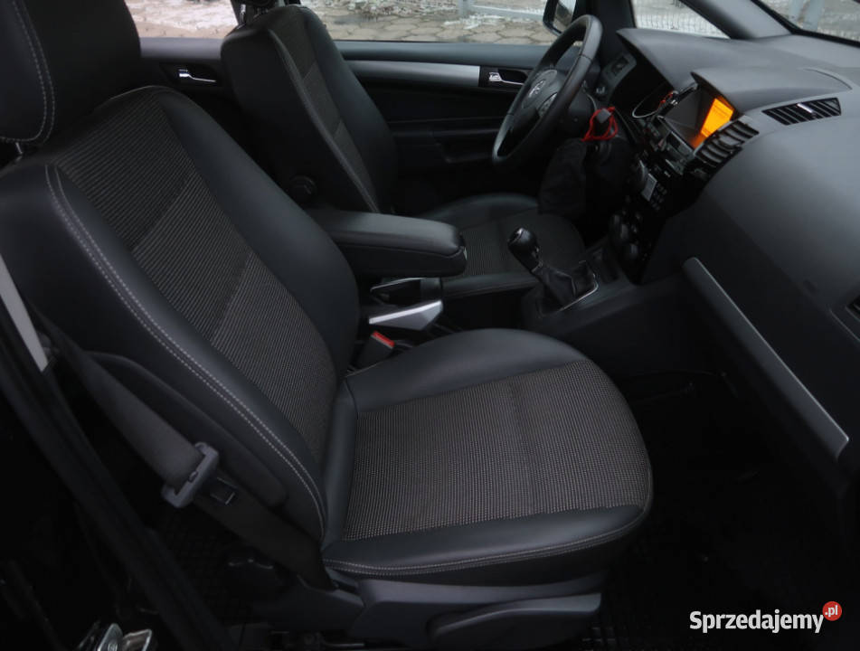 Opel Zafira 18 przyciemniane szyby Łódź