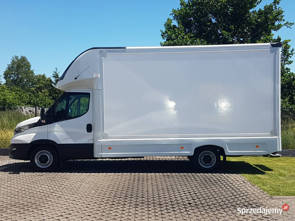 Iveco Daily KONTENER NISKOPODŁOGOWY 443x223x242 bluetooth śląskie Poręba