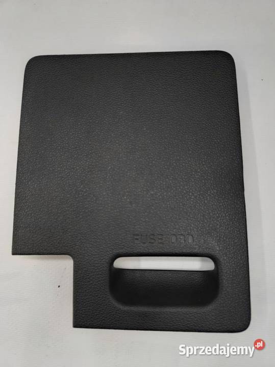 OSŁONA BEZPIECZNIKÓW HYUNDAI BAYON 84754Q0100 osobowe