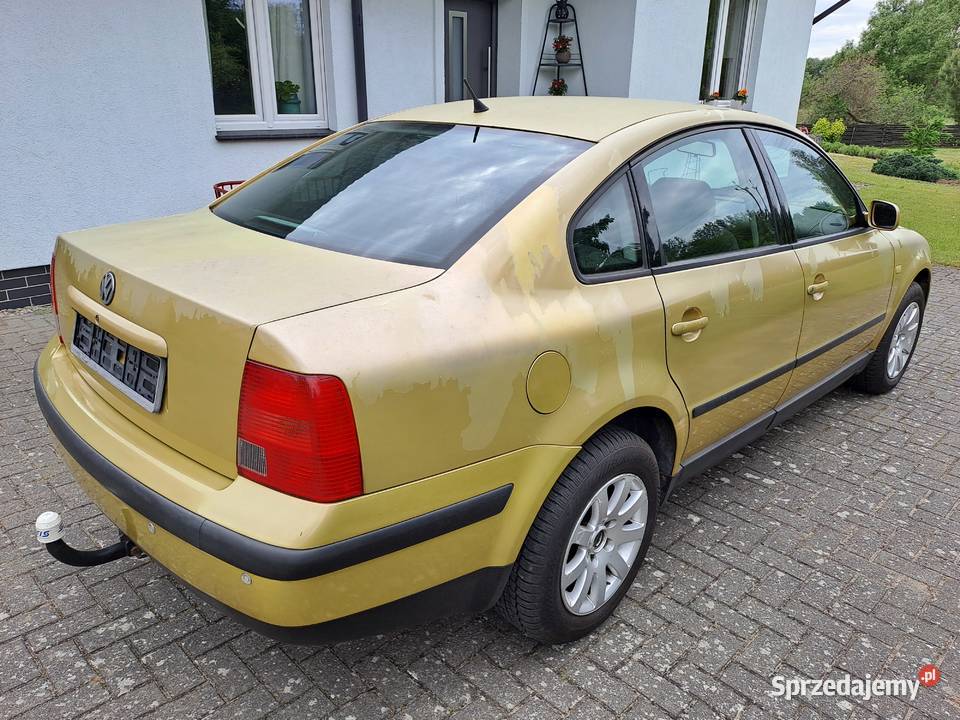 VW Passat B5 98r 19tdi 110 4 motion syncro Rok produkcji 1998 Myślibórz