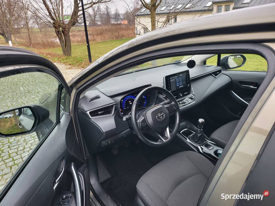 Toyota Corolla Polski Salon 16 benzyna Warszawa sprzedam