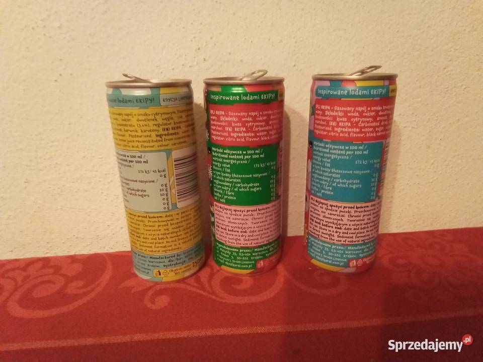 Puste puszki ekipa truskawkowy świąteczny i Warszawa sprzedam