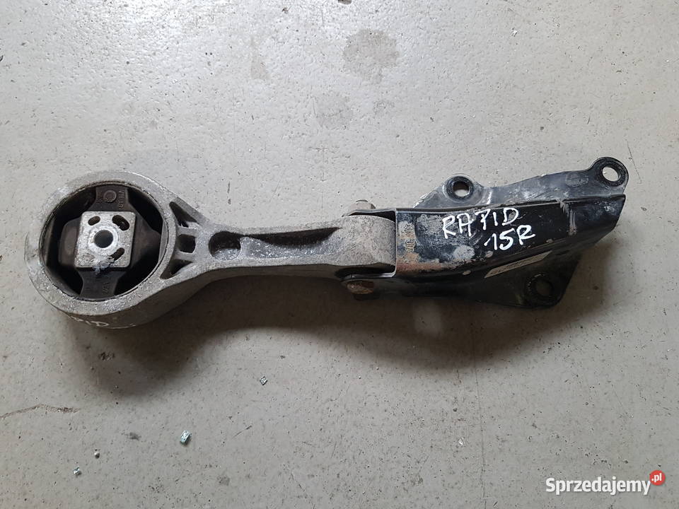 SKODA RAPID 14 TDI PODUSZKA SILNIKA KOSC LAPA Turek sprzedam