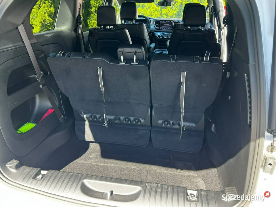 Chrysler Pacifica 36 V6 286 7 osób Nowa Kamery isofix