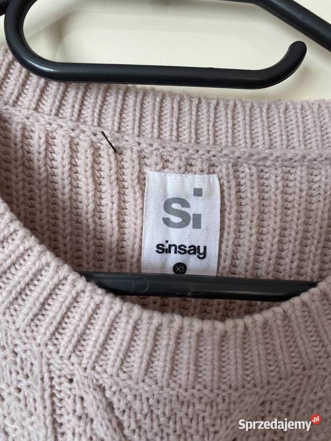 Sweter SinSay z warkoczowym splotem pudrowy róż Kraków