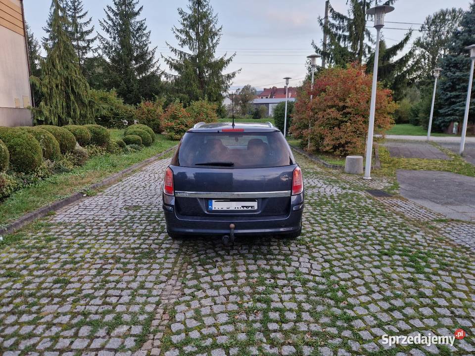 Opel Astra H Lift 16 LPG COSMO Klimatronic Hak ABS Astra Ryglice