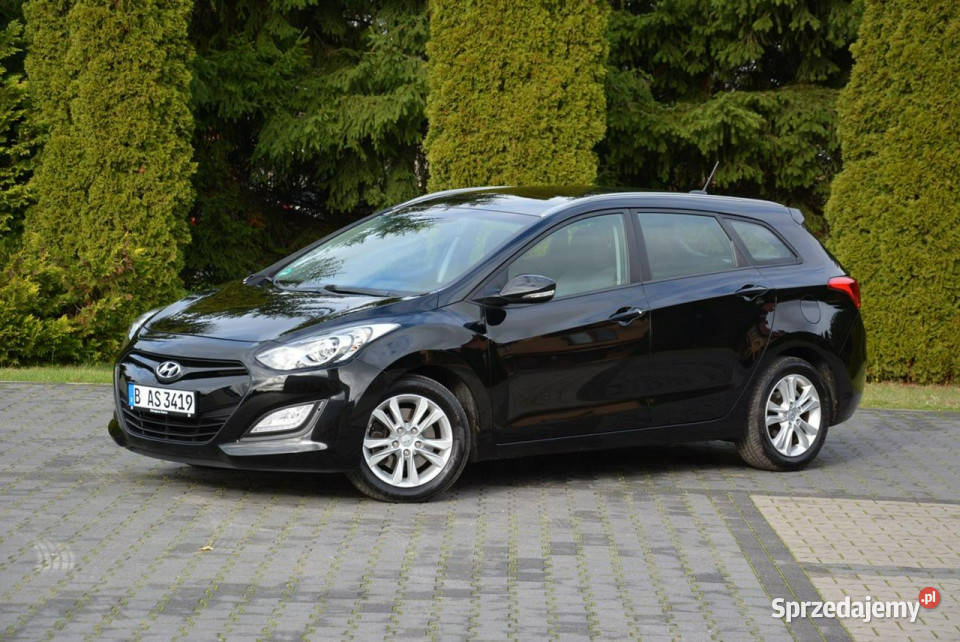 Hyundai i30 Duża Navi Kamera Ledy Klimatronic Rok produkcji 2014
