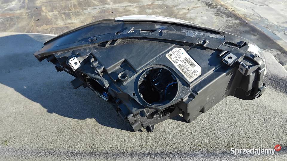 BMW 5 F10 F11 Bi xenon skrętny ORG EU Mielec