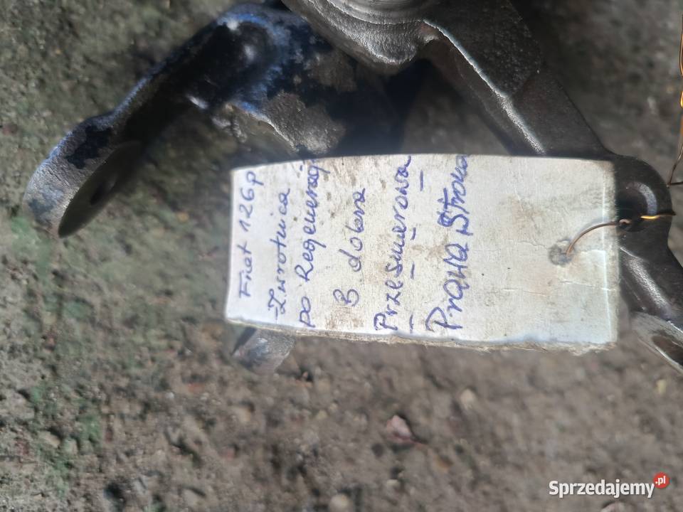 Zwrotnica zawieszenia przód prawy Fiat 126p osobowe podlaskie Straż