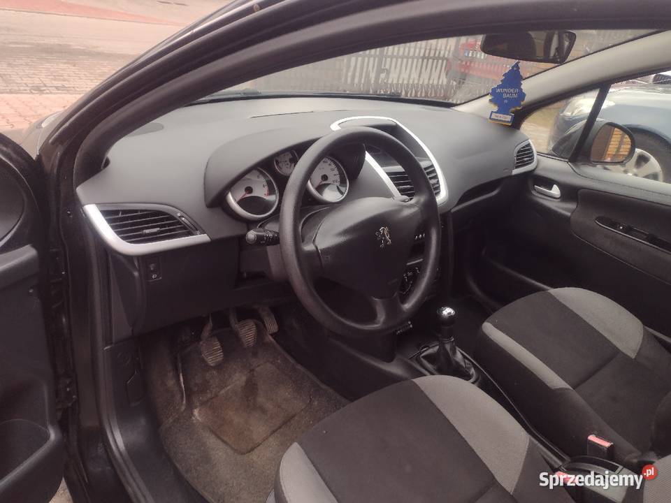 Peugeot 207 14 Benzyna 2006 75KM podlaskie Białystok