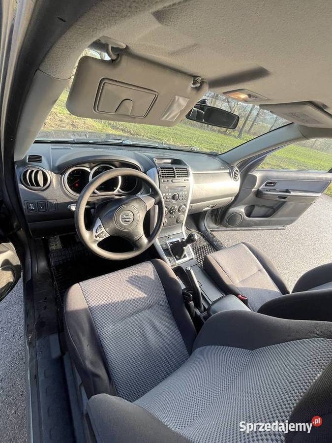 Suzuki Grand Vitara II 19 ddis hak krótka 4x4 209800km Dynów