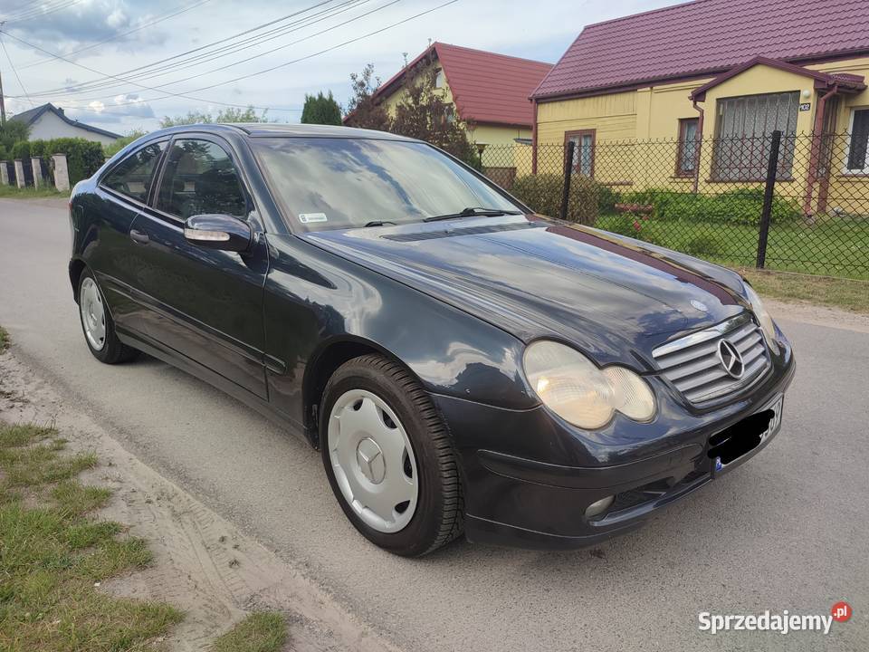 Mercedes C180 Sport Coupe 2003R Automat Starachowice sprzedam
