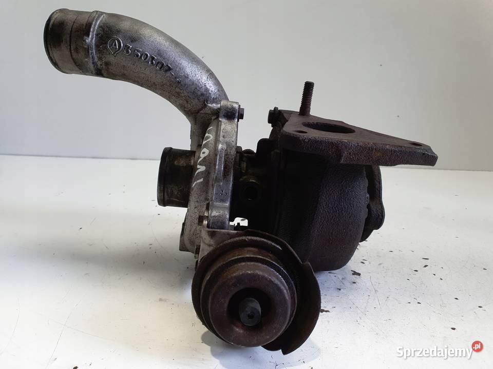 TURBOSPRĘŻARKA Volvo S40 V40 19 D 8200110519B osobowe Turbosprężarki Chełm