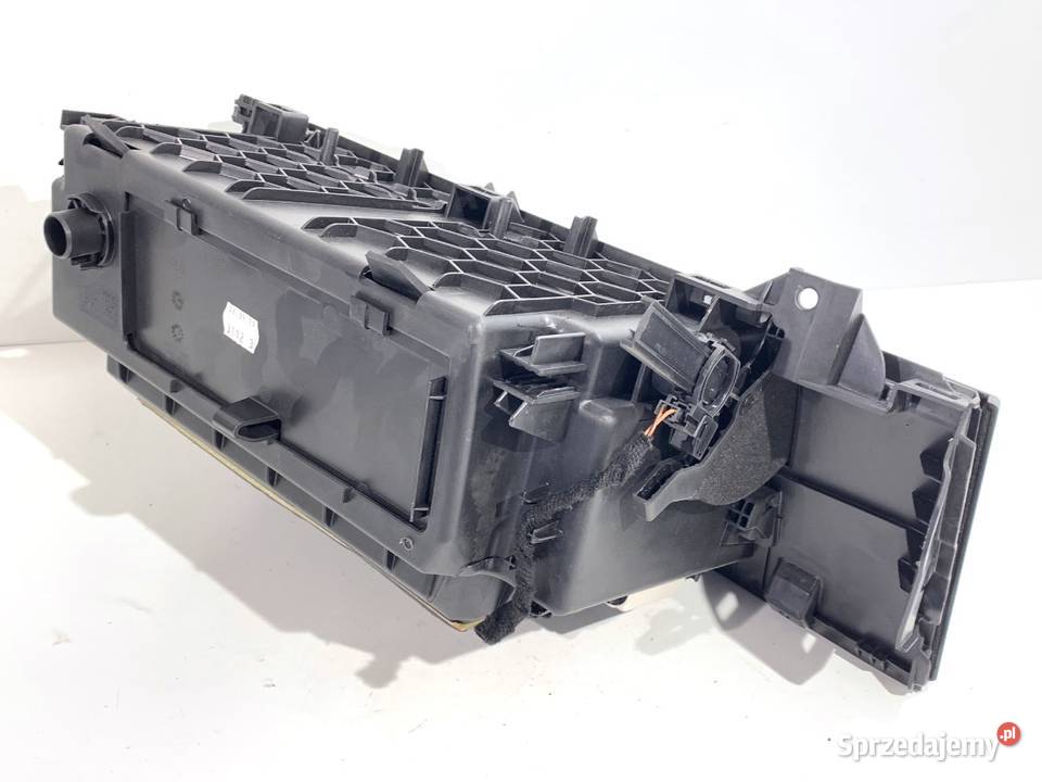 SCHOWEK PASAŻERA BMW F39 Crossover PÓŁKA DESKI podkarpackie