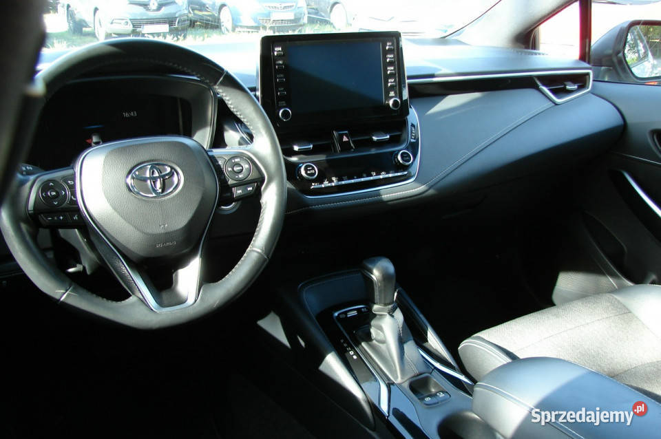 Toyota Corolla 18 Hybryda 98 Bogata Wersja E21 serwisowany w ASO Piła