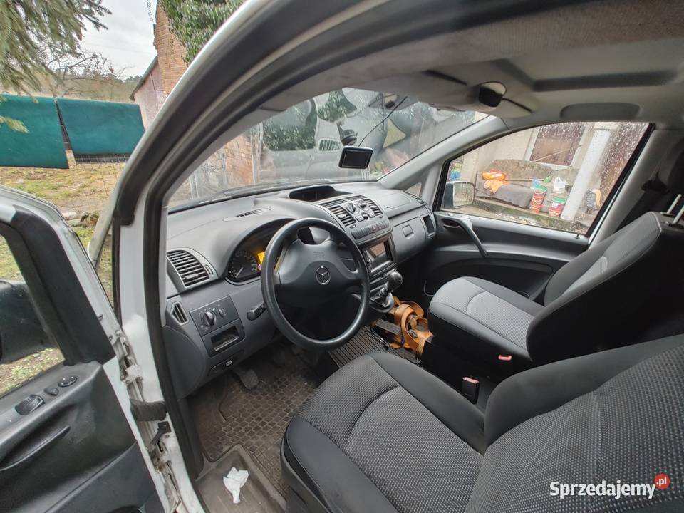 MercedesBenz Vito W639 2014 110CDI 2 osobowy HAK nieuszkodzony lubuskie Trzebiel sprzedam