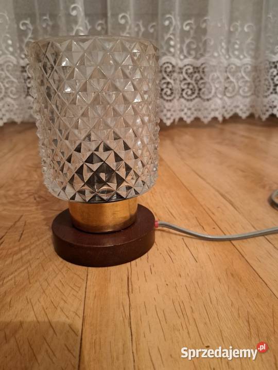 Retro lampka nocna z1967 roku firmy Pokrok