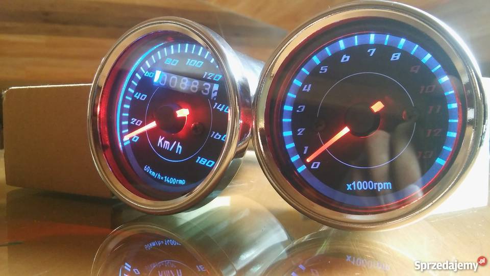 Liczniki zegary cafe racer custom retro wielkopolskie Białobłoty sprzedam