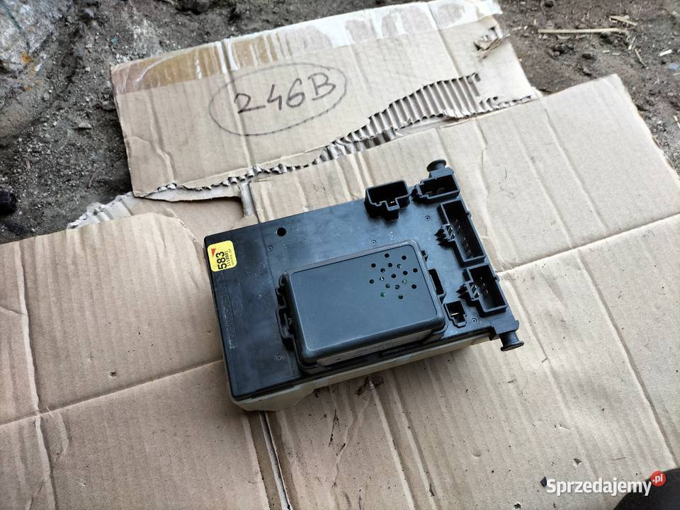FORD MONDEO MK2 20 SKRZYNKA BEZPIECZNIKÓW lubelskie Kamień-Kolonia
