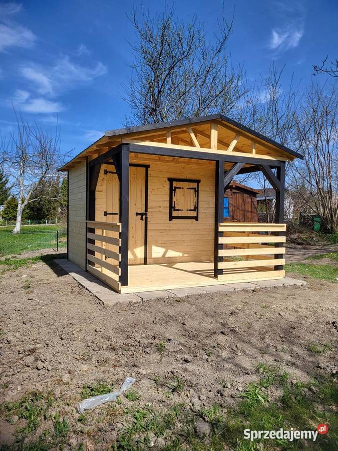 Domek narzędziowy ogrodowy z tarasem montaż kraj