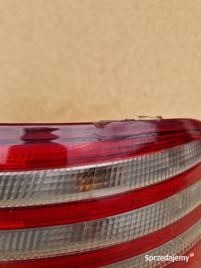 Honda accord VI lampa prawy tył sedan osobowe Złotoryja