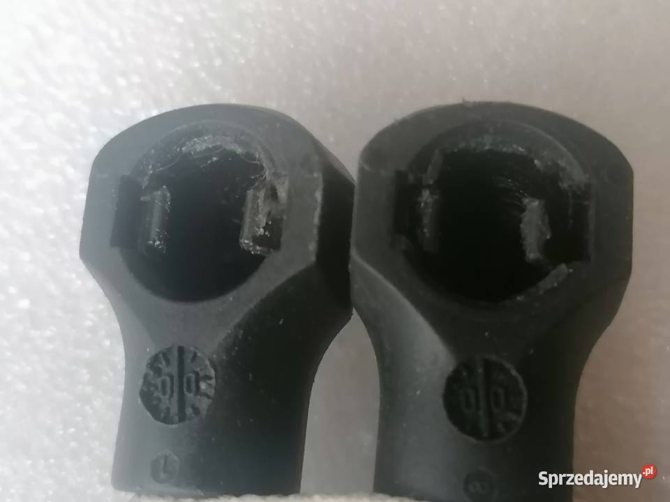 siłowniki teleskopy klapy tył komplet dł 52 osobowe Piotrków Trybunalski