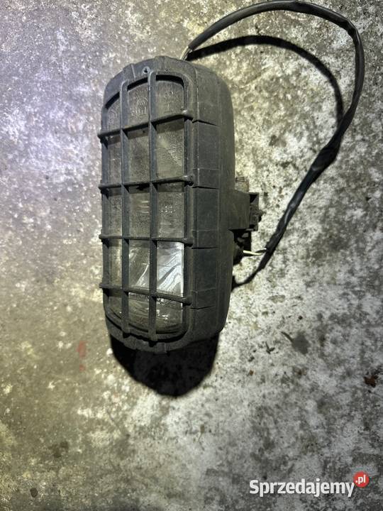 Halogen prostokątny z kratką Gliwice sprzedam