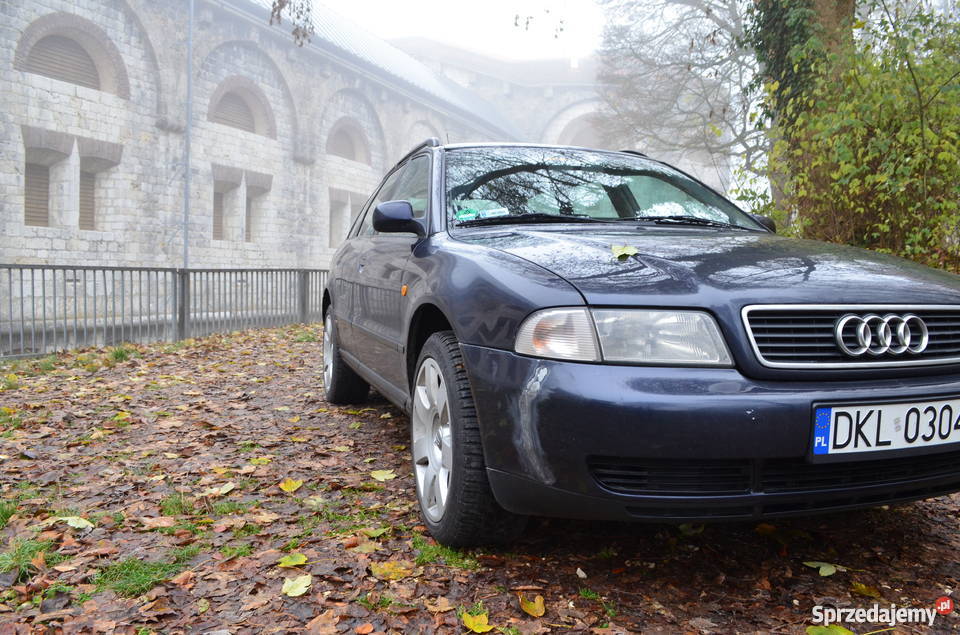 Audi A4 sline 18 benzyna Roczne oplaty ABS Kłodzko