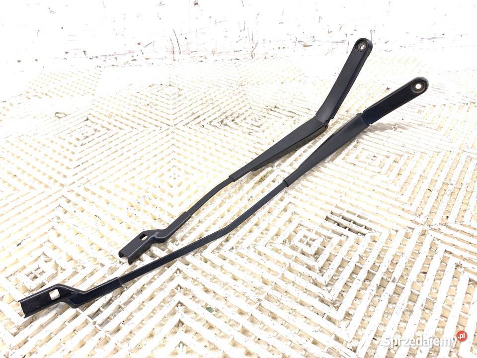 RAMIĘ WYCIERACZKI KOMPLET PRZÓD VW GOLF VIII