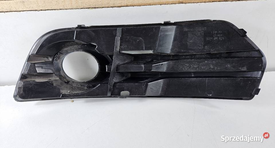 AUDI Q5 8R0 KRATKA PRAWA ZDERZAKA PRZÓD wielkopolskie Międzychód sprzedam