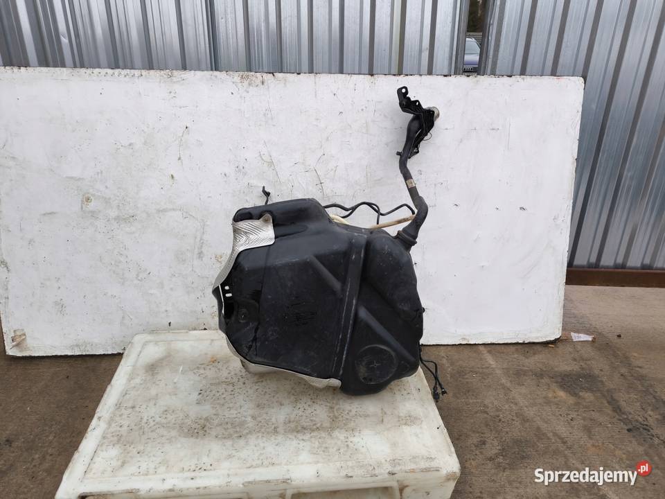 BAK ZBIORNIK PALIWA AUDI A3 8V SEDAN VW SKODA śląskie Przystajń