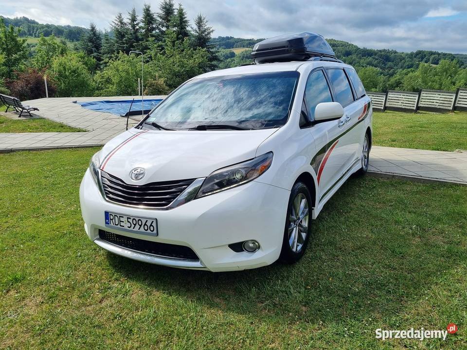 Sprzedam toyotę sienne XLE Dębica