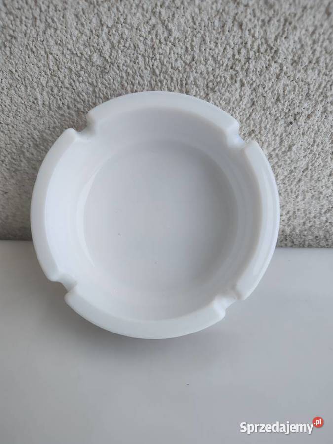 Popielniczka porcelanowa szklana France 105 x 35 AGD drobne