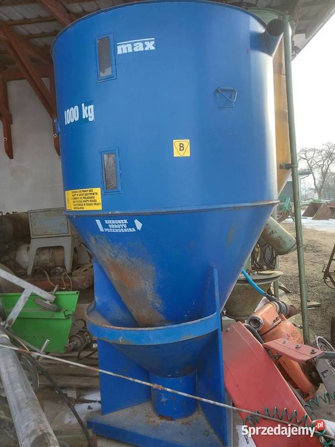 Mieszalnik pasz 1t dozamech Odolanów nieuszkodzony Piotrków Trybunalski