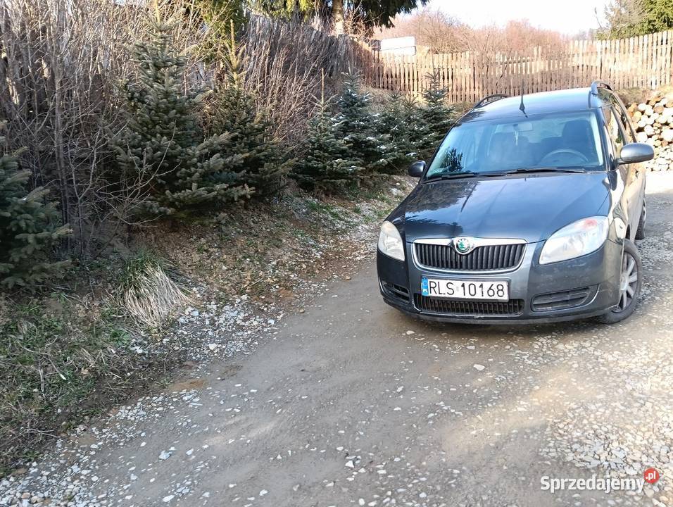 Skoda Roomster 14 benzyna 2008 r podkarpackie Wołkowyja
