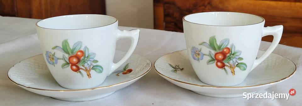 Bing Grondahl Kopenhaga filiżanka dekor Żurawina